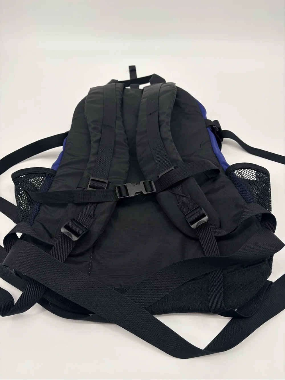 REI vintage Black & Blue Hiking Backpack